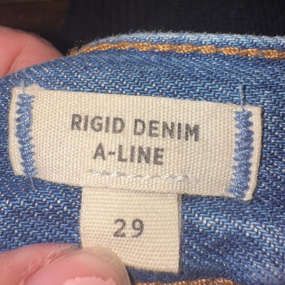 Madewell Rigid Denim Medium Wash Raw Edge Mini Skirt - Picture 5 of 9